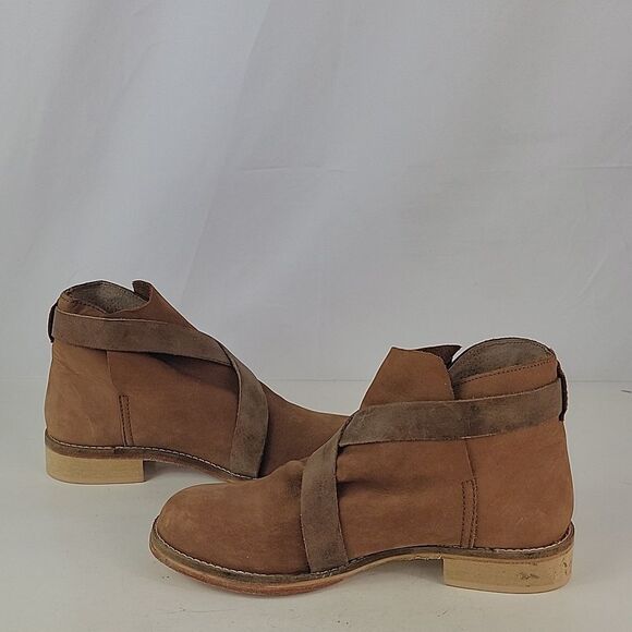 Free People Las Palmas Distressed Leather Women's Ankle Boots - Picture 4 of 15